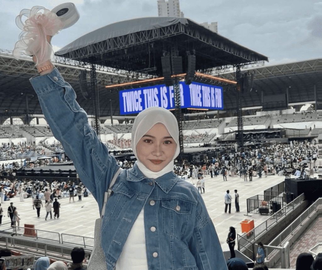 outfit nonton konser hijab
