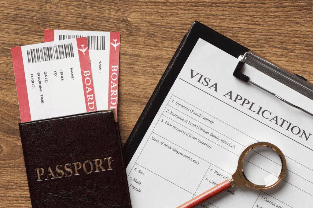perbedaan visa dan paspor