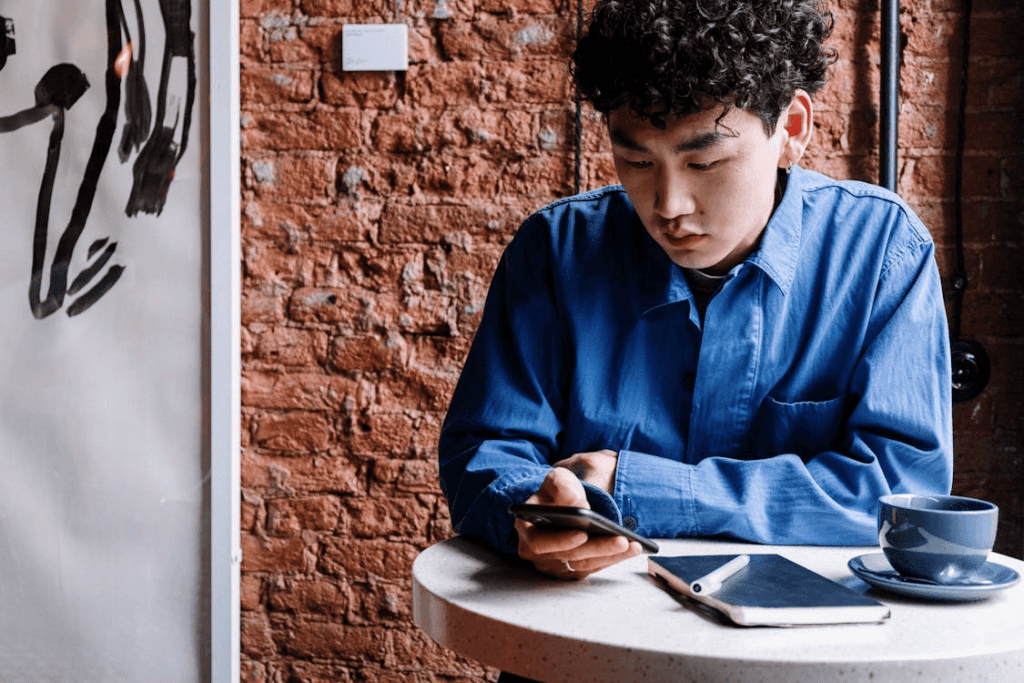cara melihat pesan wa yang sudah dihapus oleh pengirim