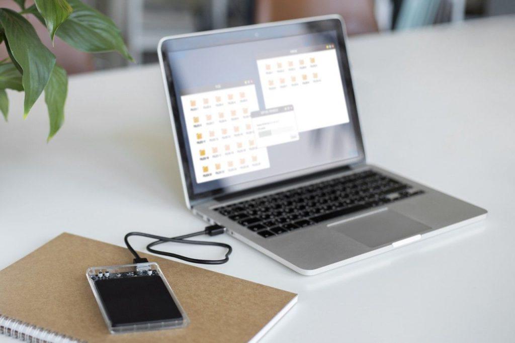 cek penggunaan baterai laptop
